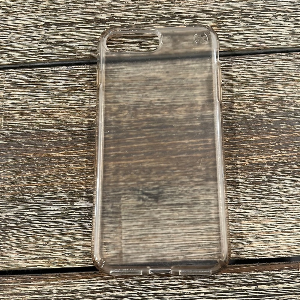 iPhone 8 Plus - speck phone case